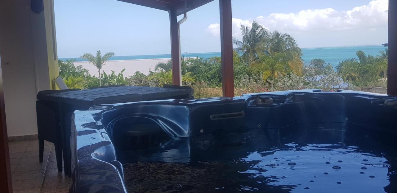 L'Alizee & Spa Jacuzzi Privatif Haut De Gamme 세인트 로즈 외부 사진