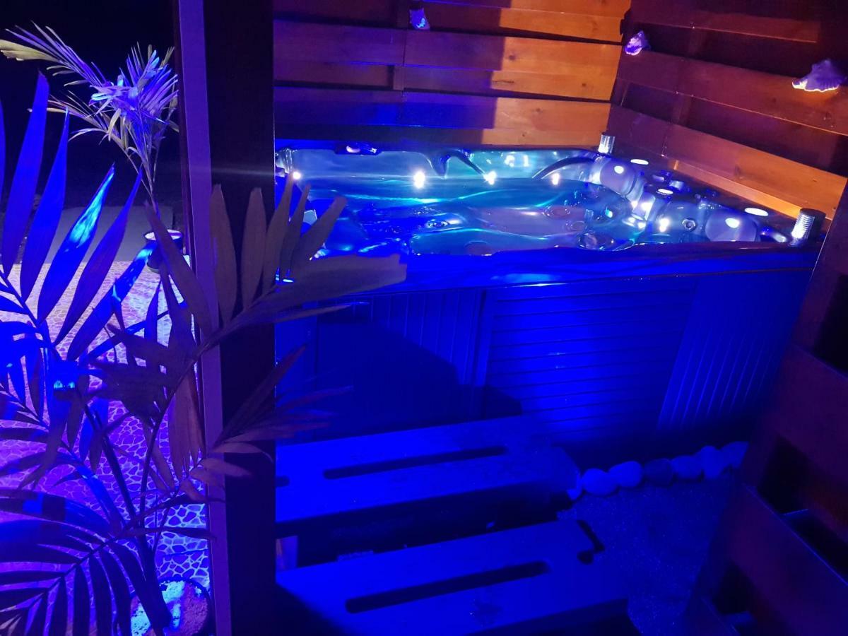 L'Alizee & Spa Jacuzzi Privatif Haut De Gamme 세인트 로즈 외부 사진